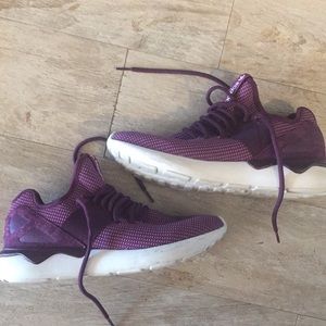 Woman’s adidas tubular purple shoes size 8.5